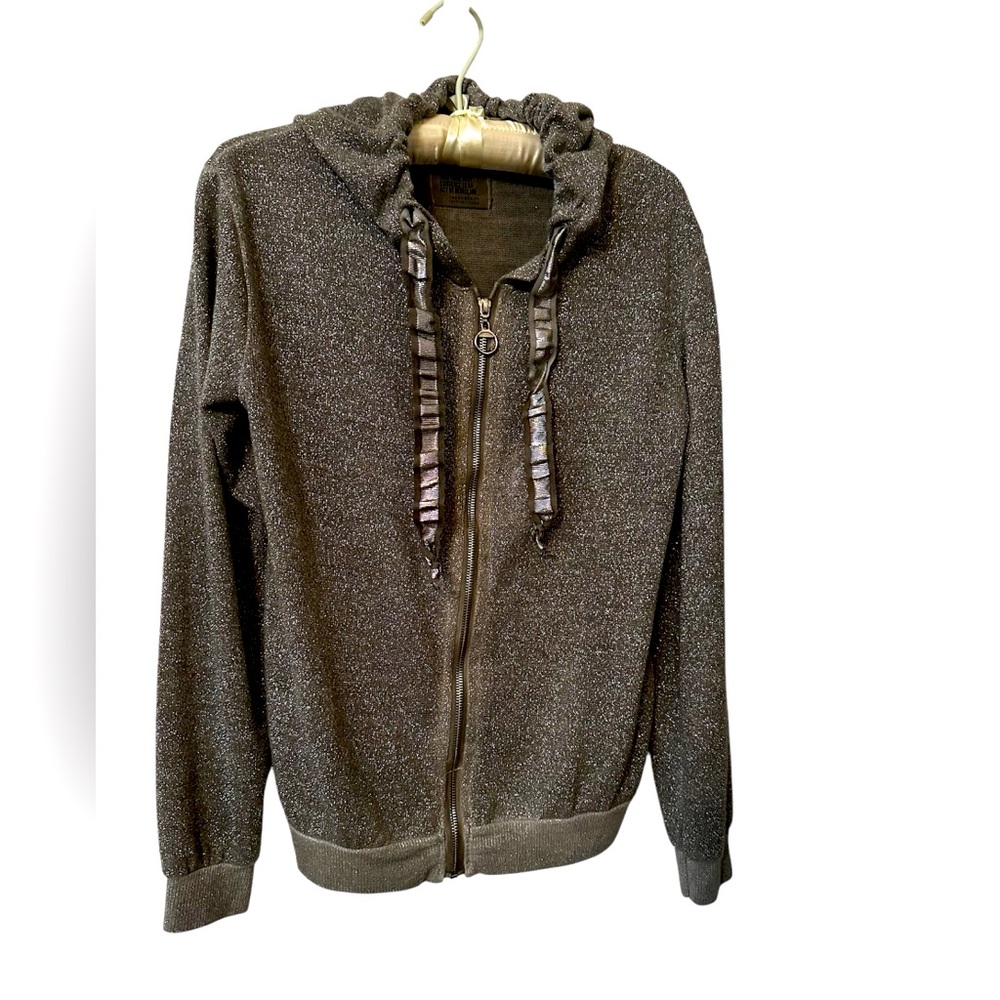 Free For Humanity Hoodie Long Sleeve Zipper Front, Gray and Silver threads, M